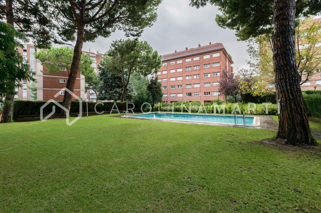 Appartement avec terrasse à vendre à Les Corts, Barcelone