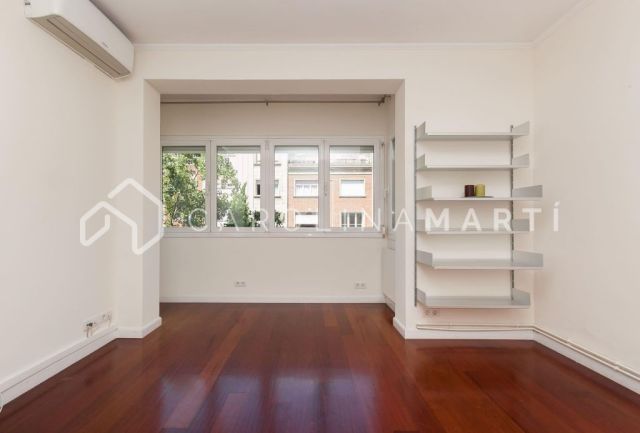 Flat in good condition for rent in La Bonanova, Barcelona