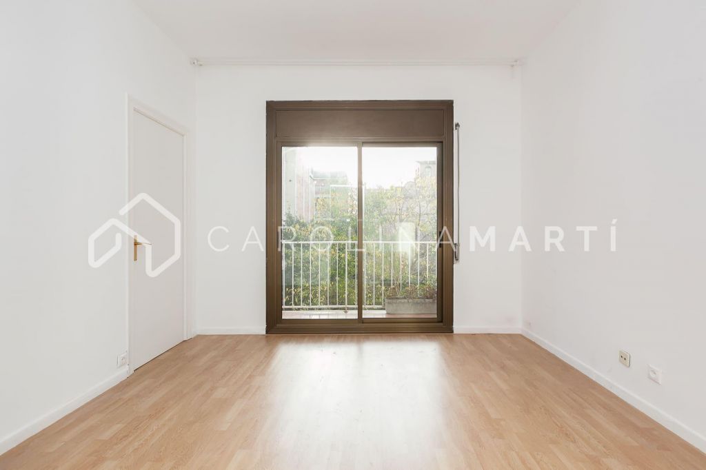 Flat with balcony for rent in Sant Gervasi, Barcelona