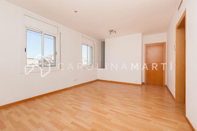 Appartement rénové à louer à Eixample, Barcelone