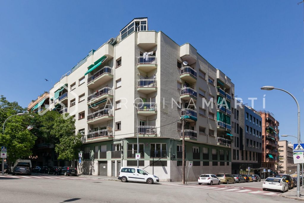 Appartement avec terrasse à louer à Sants-Montjuïc, a Barcelone.