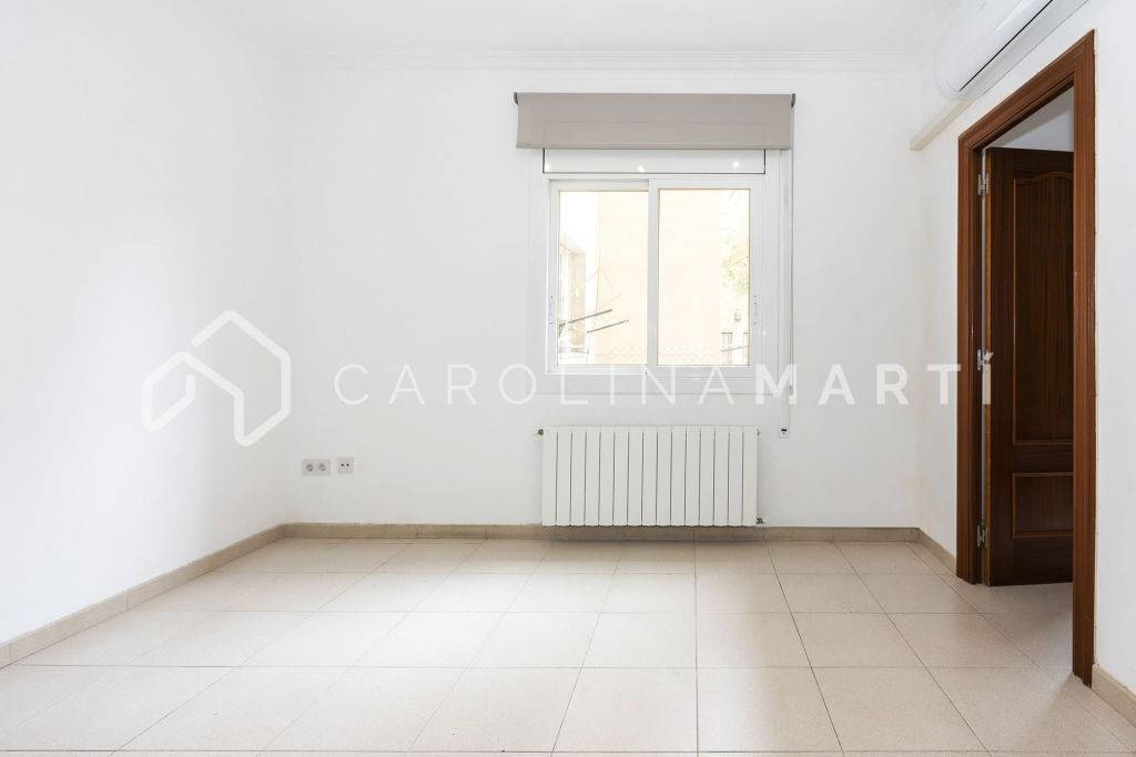 Flat with three bedrooms for rent in Sant Gervasi, Barcelona