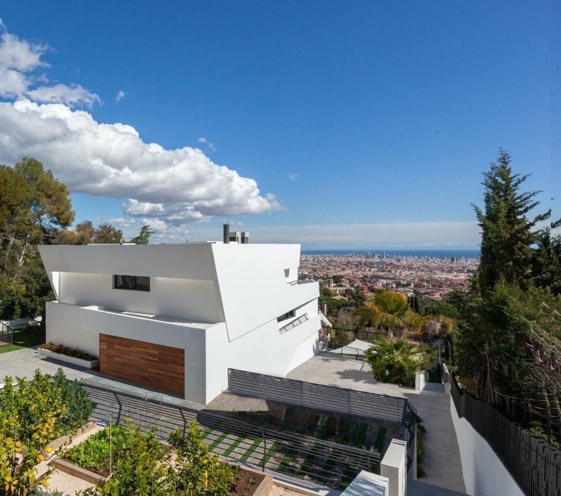 Extraordinaria Villa de Diseño en Pedralbes, Barcelona