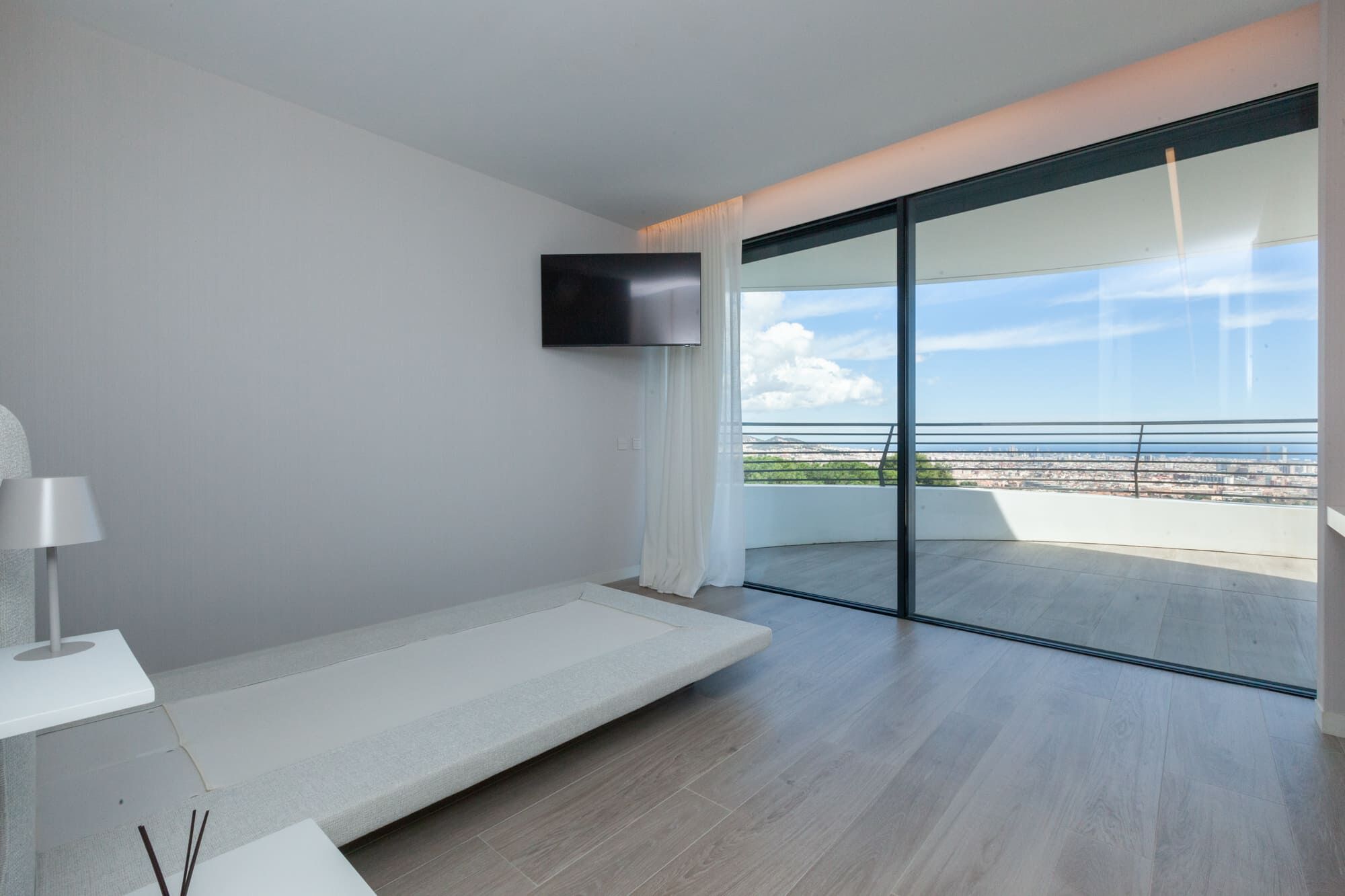 Extraordinaria Villa de Diseño en Pedralbes, Barcelona