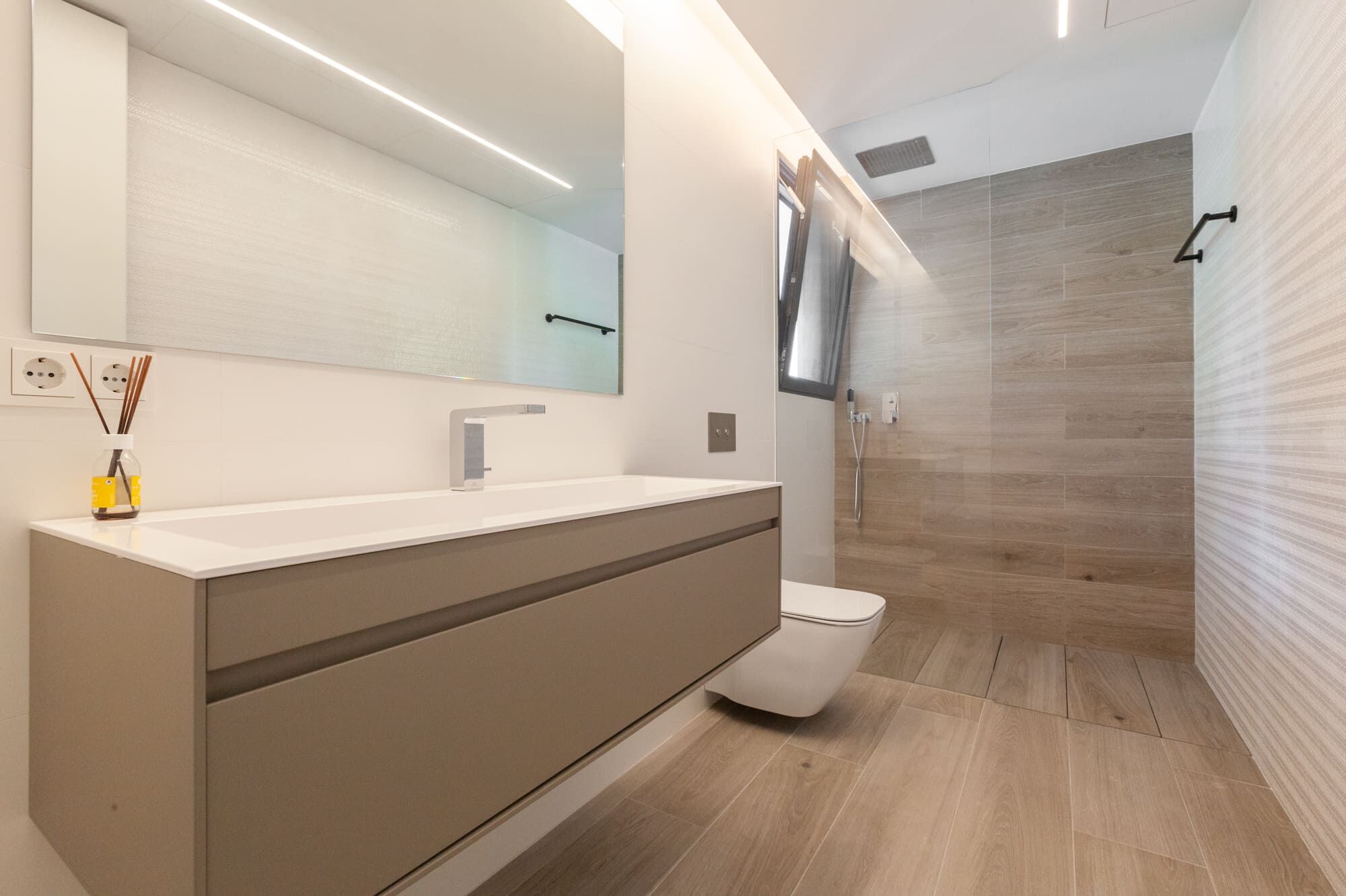 Extraordinaria Villa de Diseño en Pedralbes, Barcelona