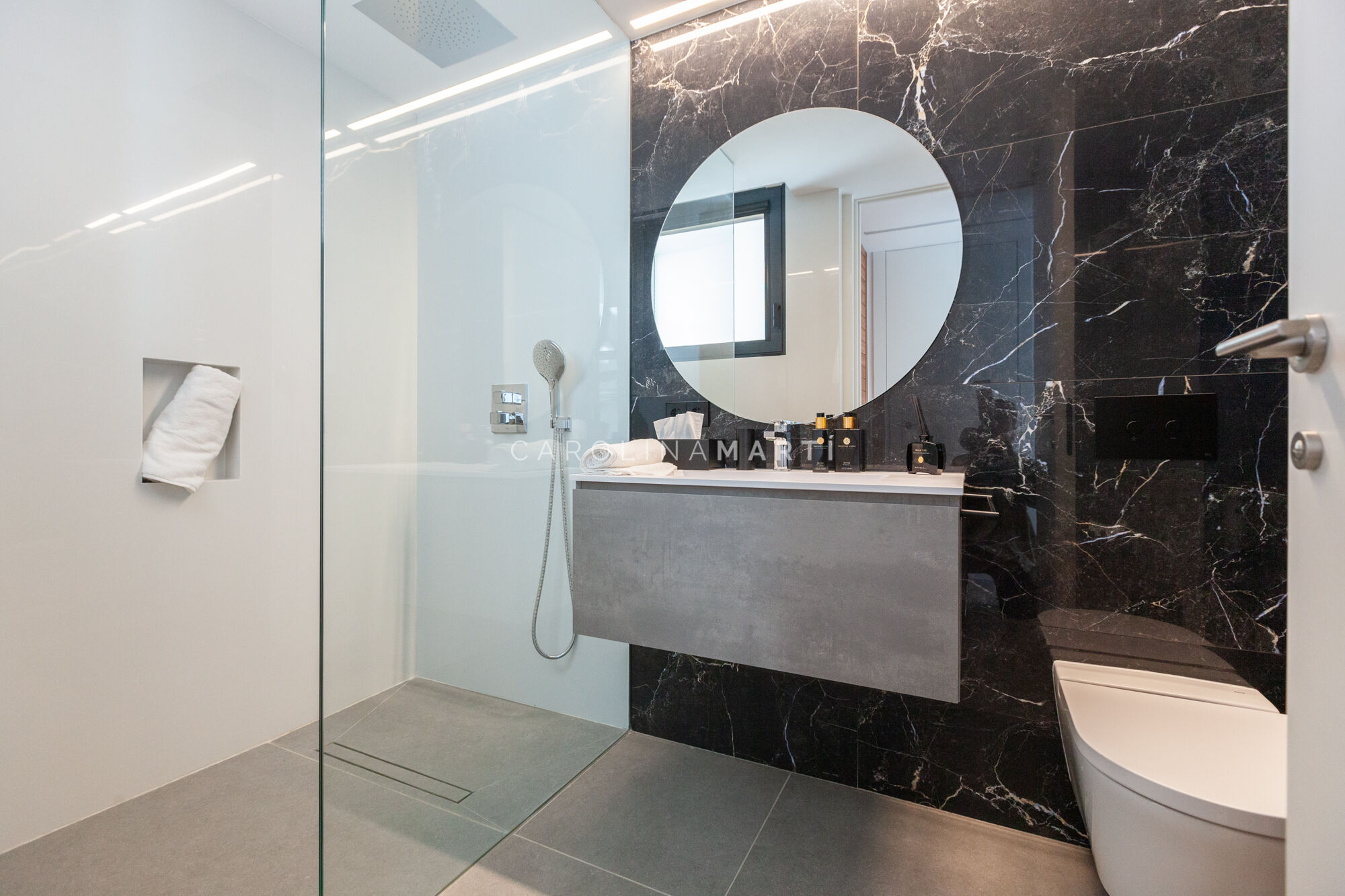 Exclusiva villa de obra nueva con vistas al mar en Ciudad Diagonal