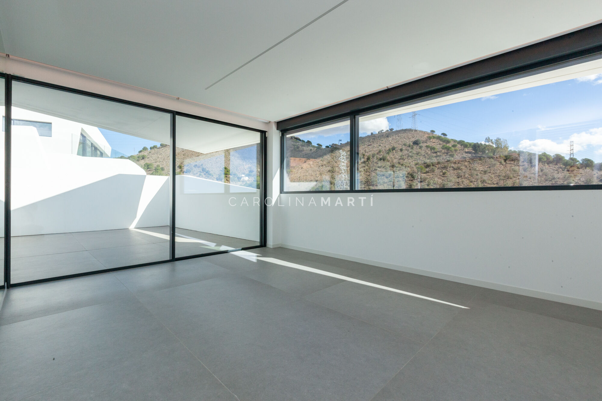 Exclusiva villa de obra nueva con vistas al mar en Ciudad Diagonal