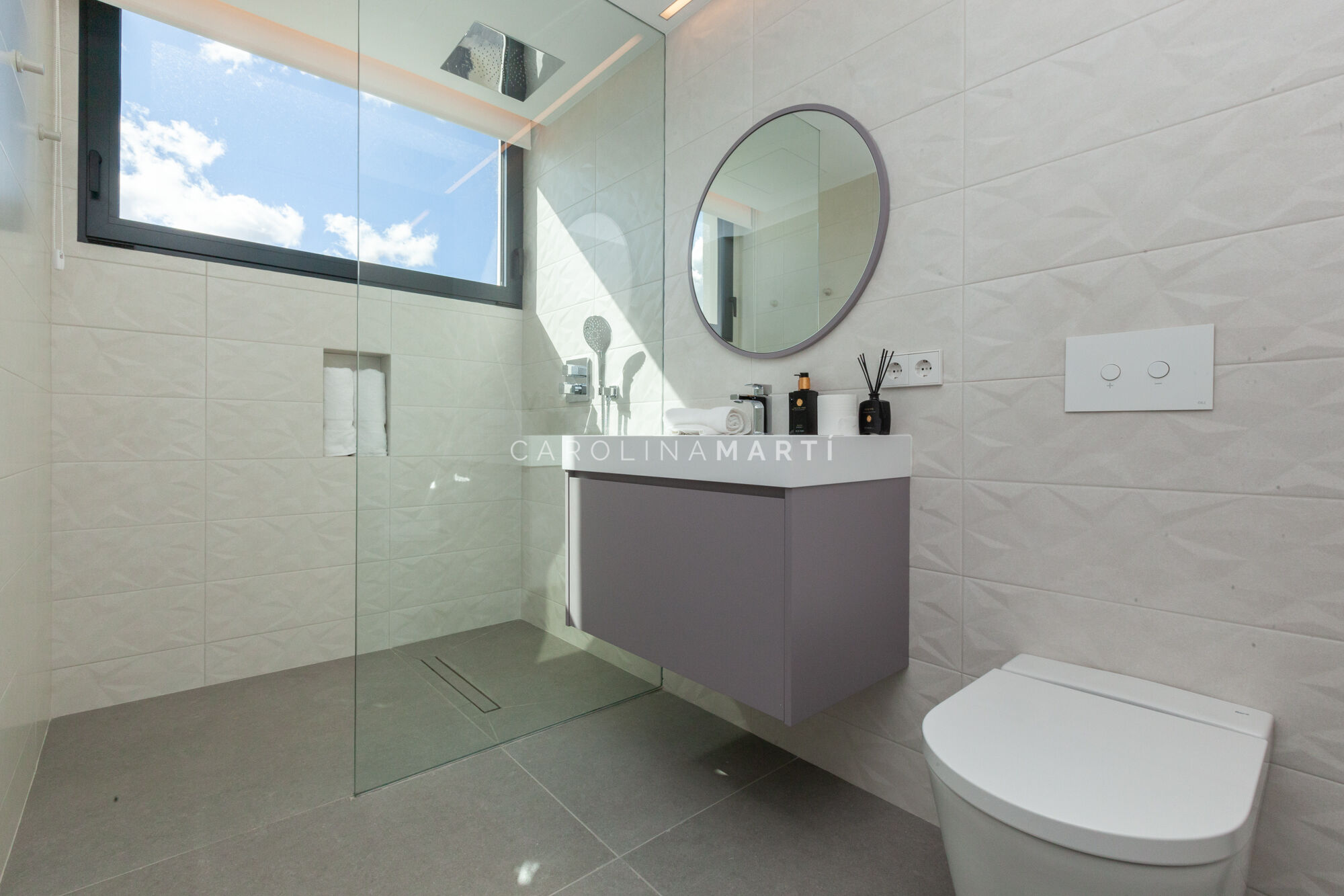 Exclusiva villa de obra nueva con vistas al mar en Ciudad Diagonal