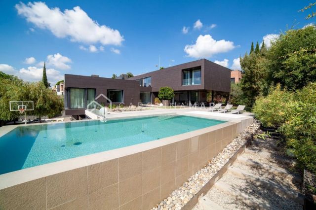 Casa de lujo en venta en Esplugues de Llobregat