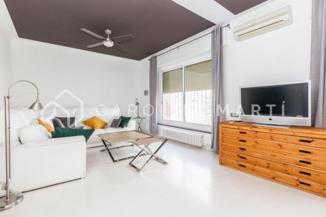 Ático en alquiler en calle de Viladomat