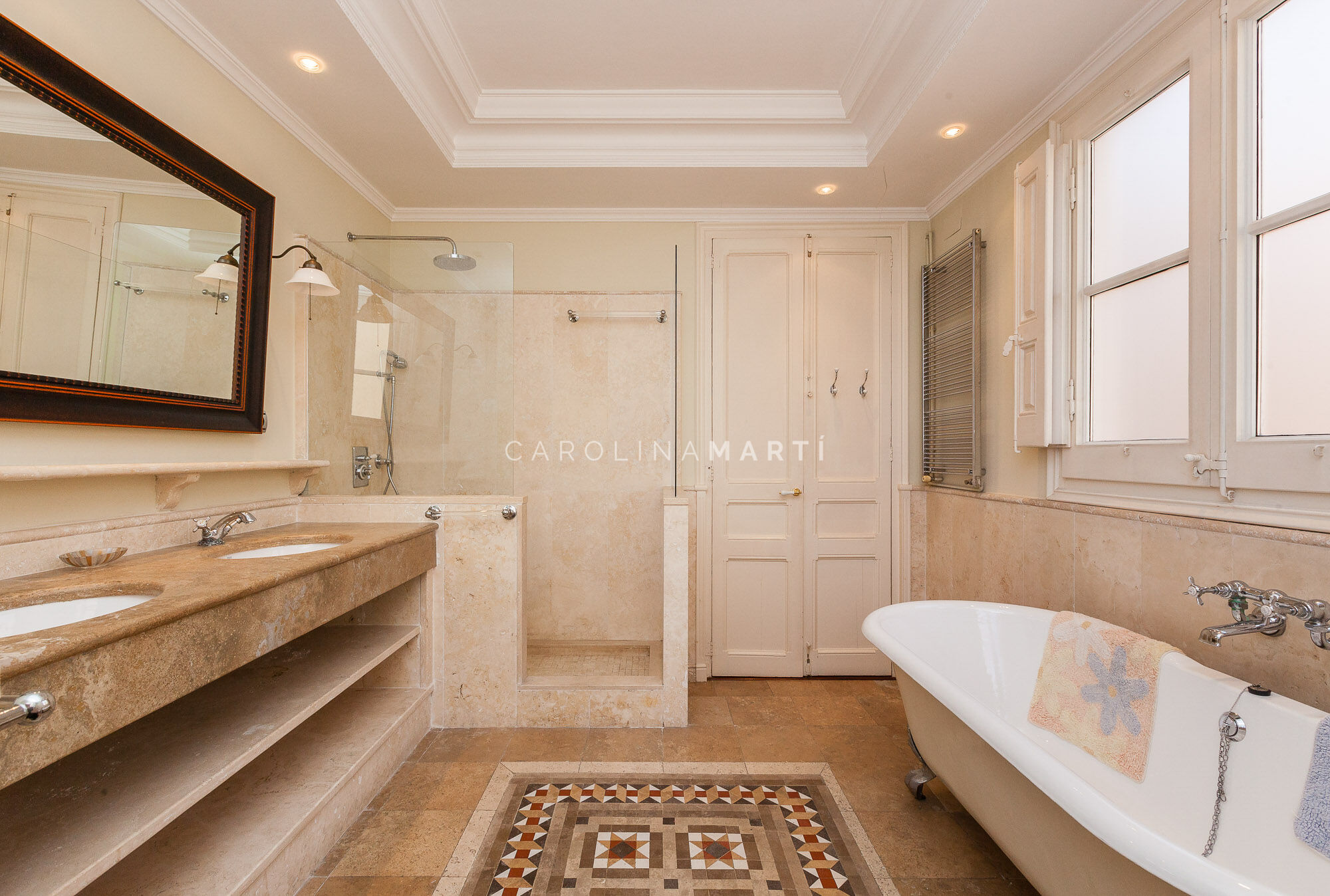 Planta entera en venta en Rambla Catalunya - Barcelona