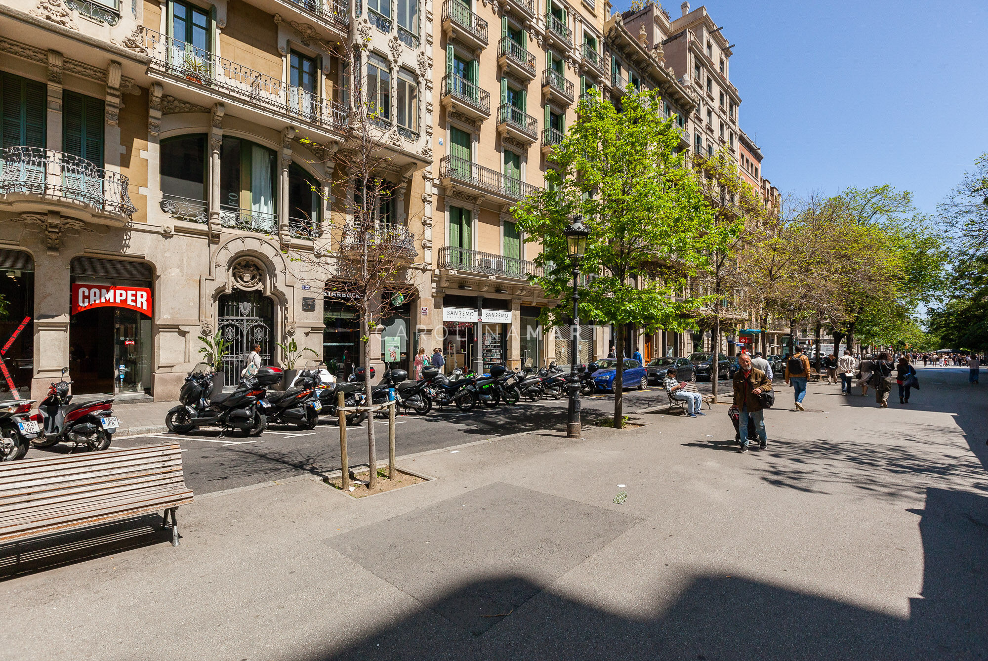 Planta entera en venta en Rambla Catalunya - Barcelona