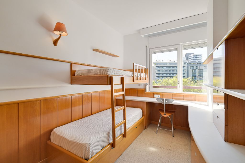 Habitatge exclusiu amb terrassa, piscina i pàrquing a Les Corts – Barcelona