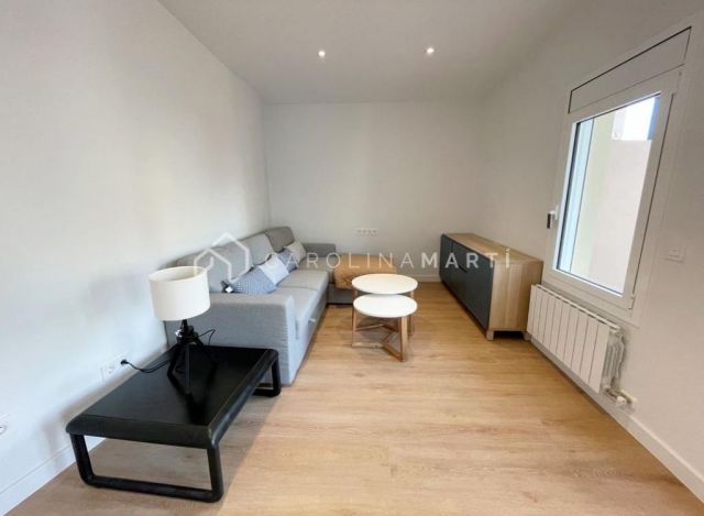 Piso en alquiler en Gràcia – 2 habitaciones, balcón y mucha luz natural