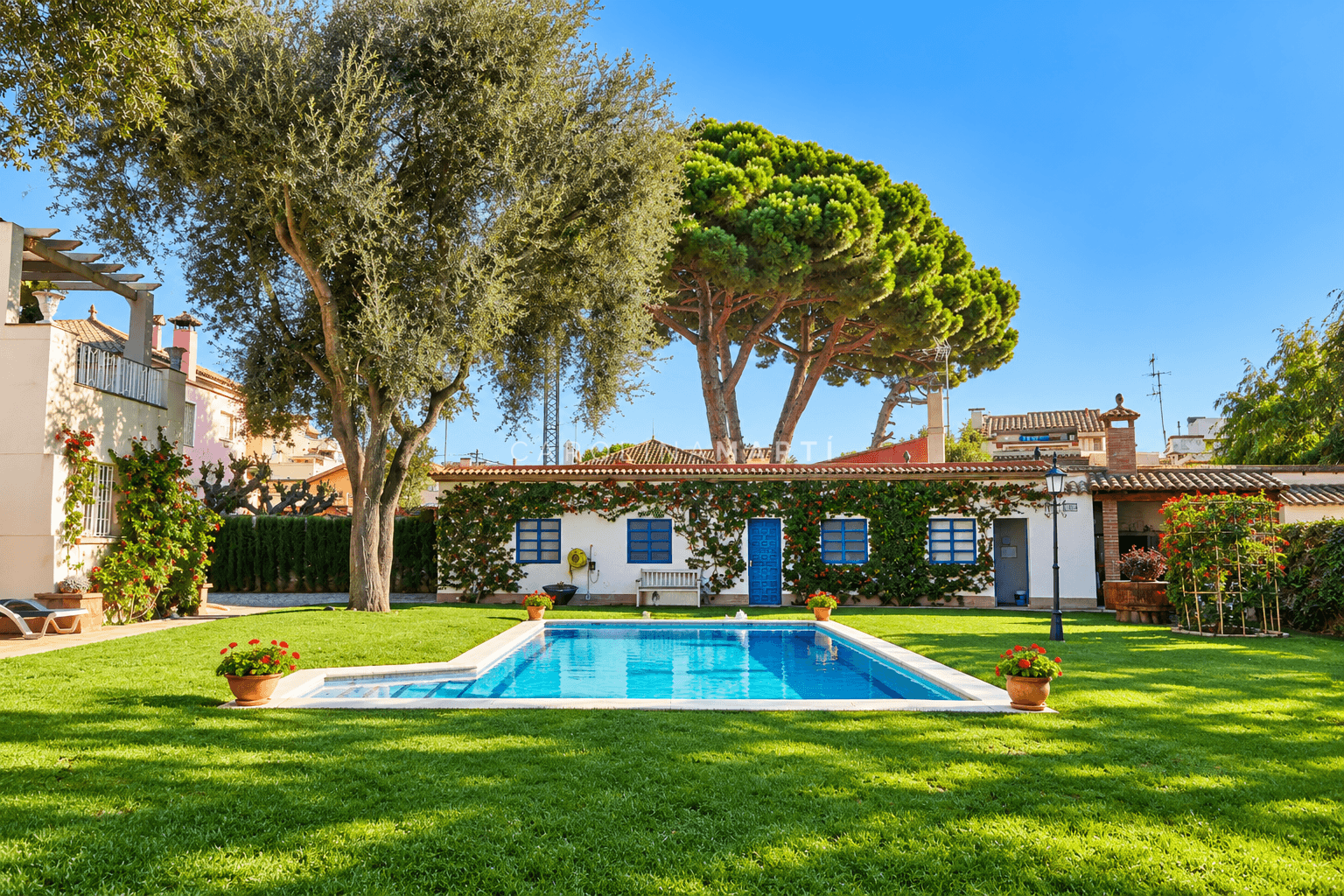 Detached House for Sale in Sant Just Desvern