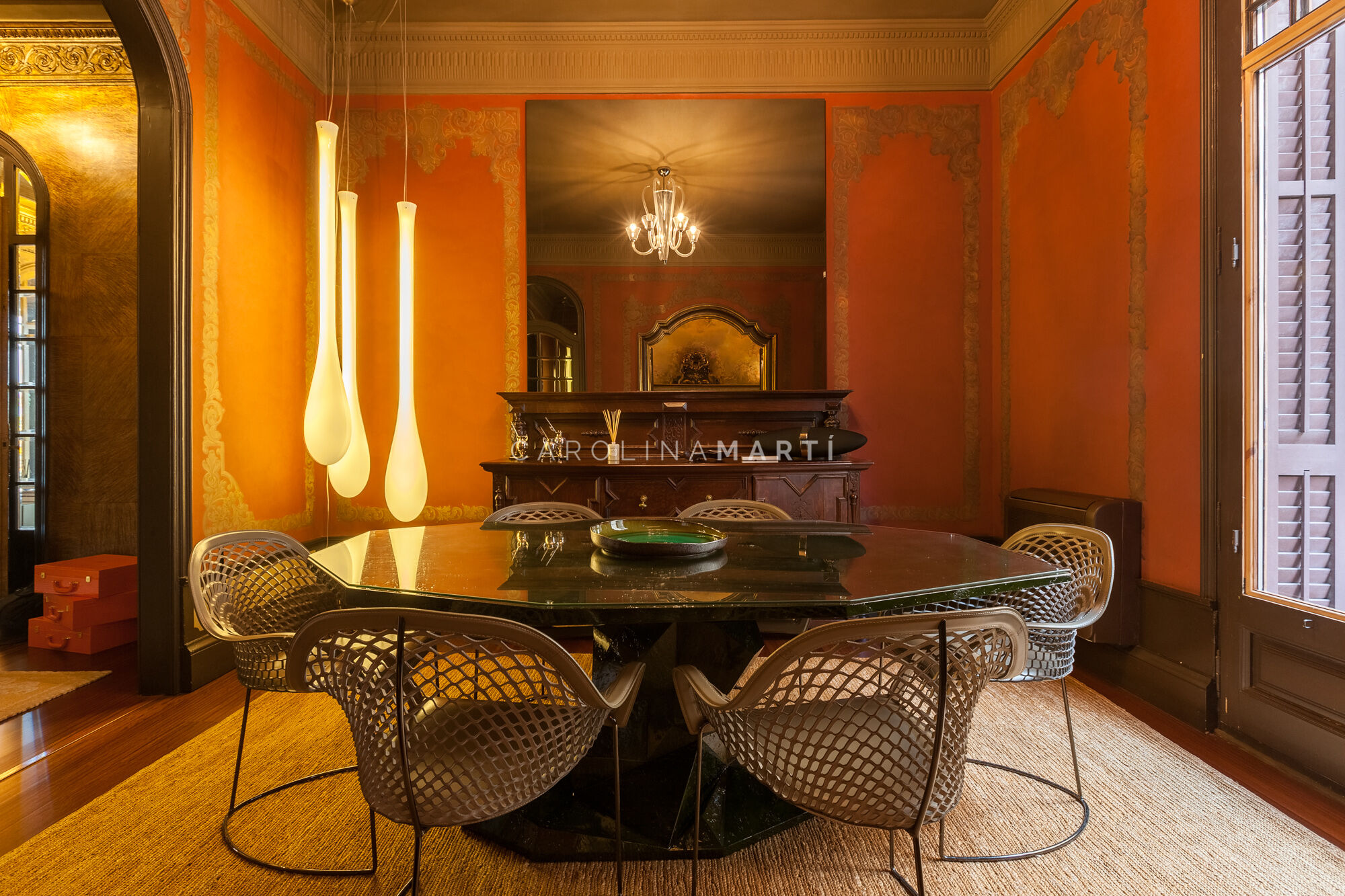 Renovated 303 m² apartment overlooking Port Vell on Passeig Colom