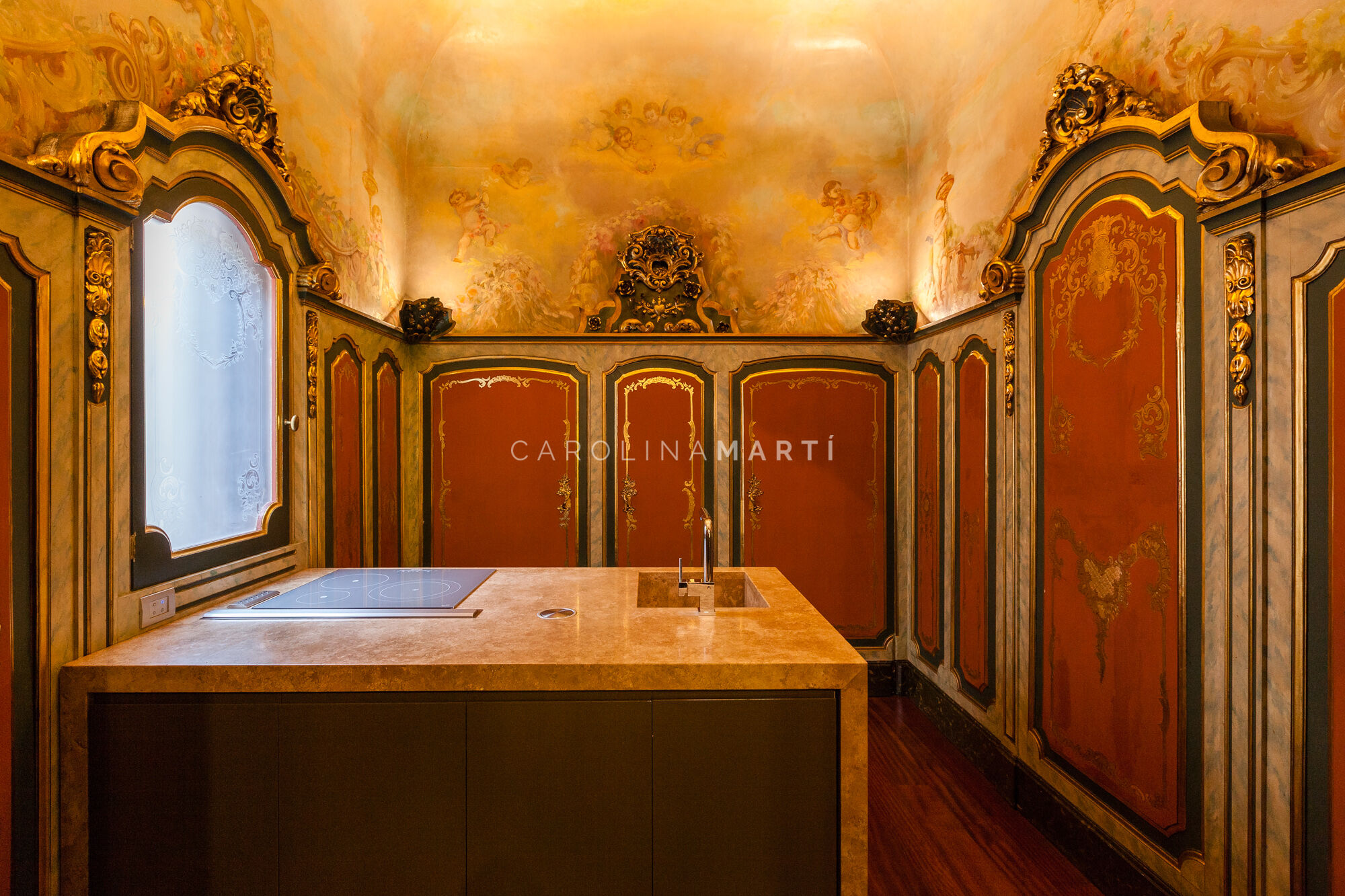 Renovated 303 m² apartment overlooking Port Vell on Passeig Colom