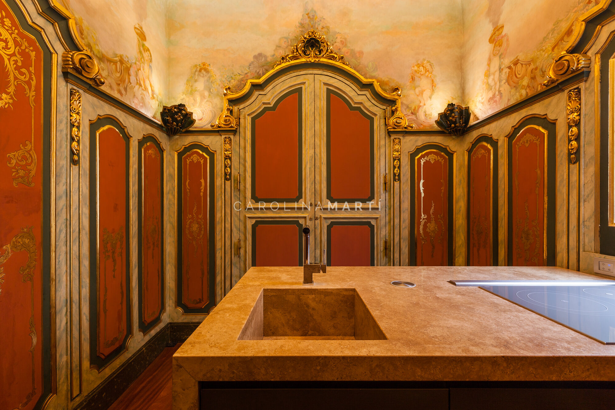 Renovated 303 m² apartment overlooking Port Vell on Passeig Colom