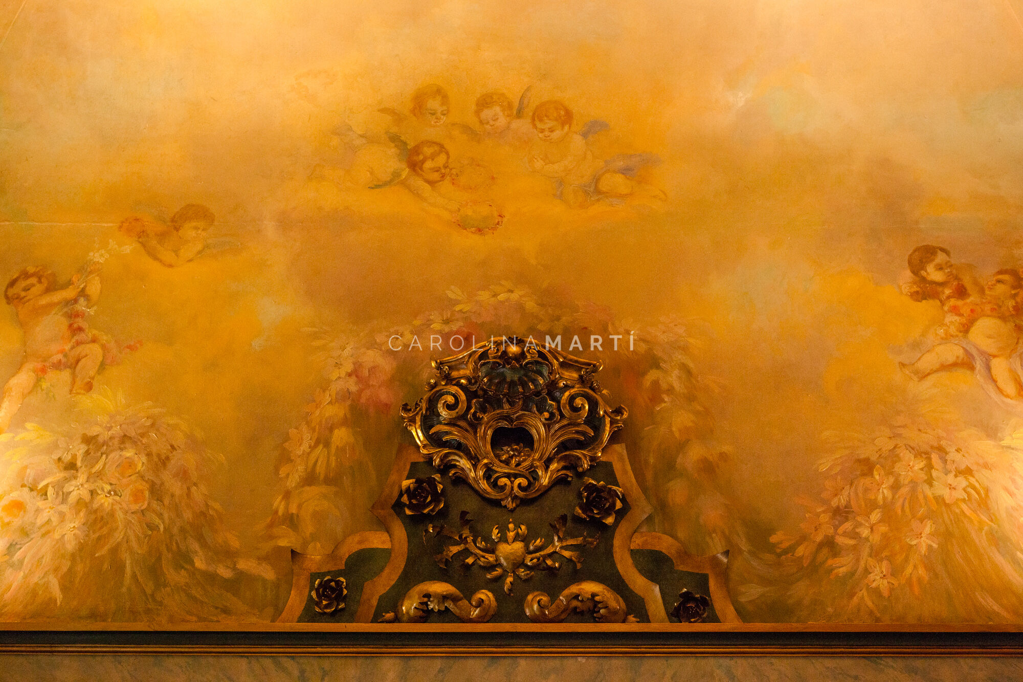 Renovated 303 m² apartment overlooking Port Vell on Passeig Colom