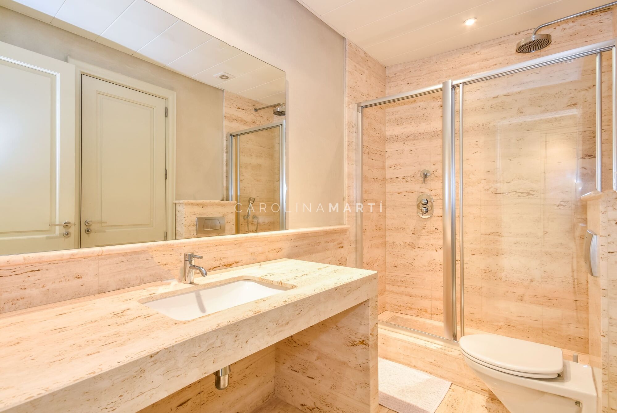 Alquiler piso amueblado en Passeig de Gràcia con parking