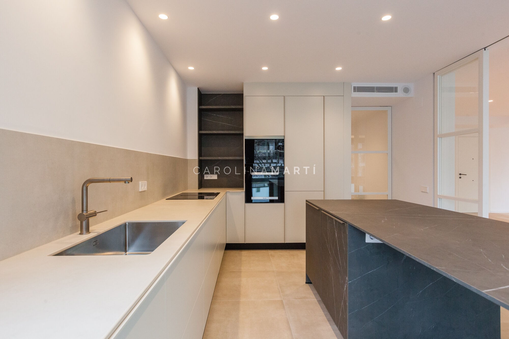 Vivienda reformada de 255 m² con terraza en Tres Torres