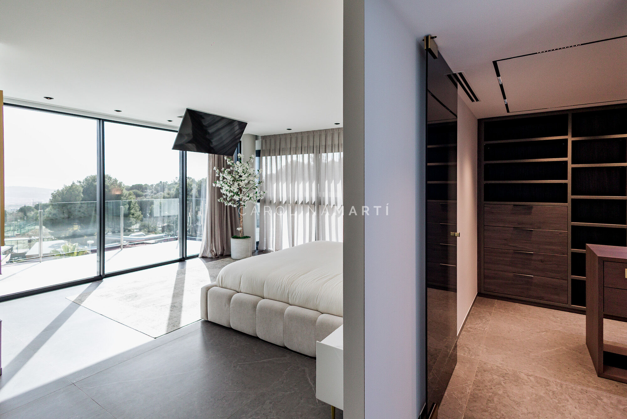 Brand new house for sale with panoramic views in Barcelona