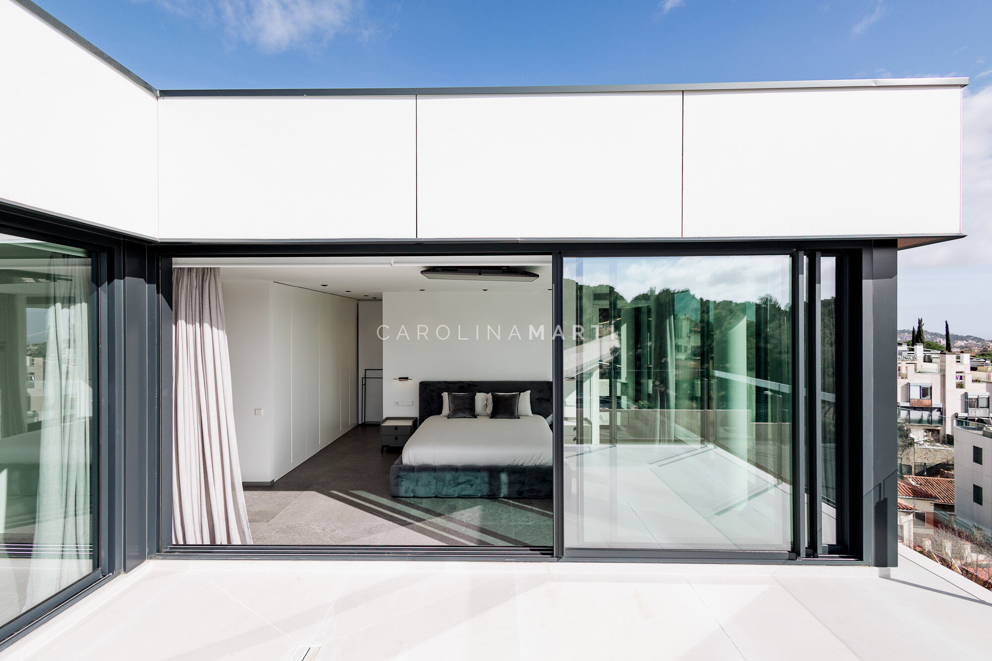 Brand new house for sale with panoramic views in Barcelona