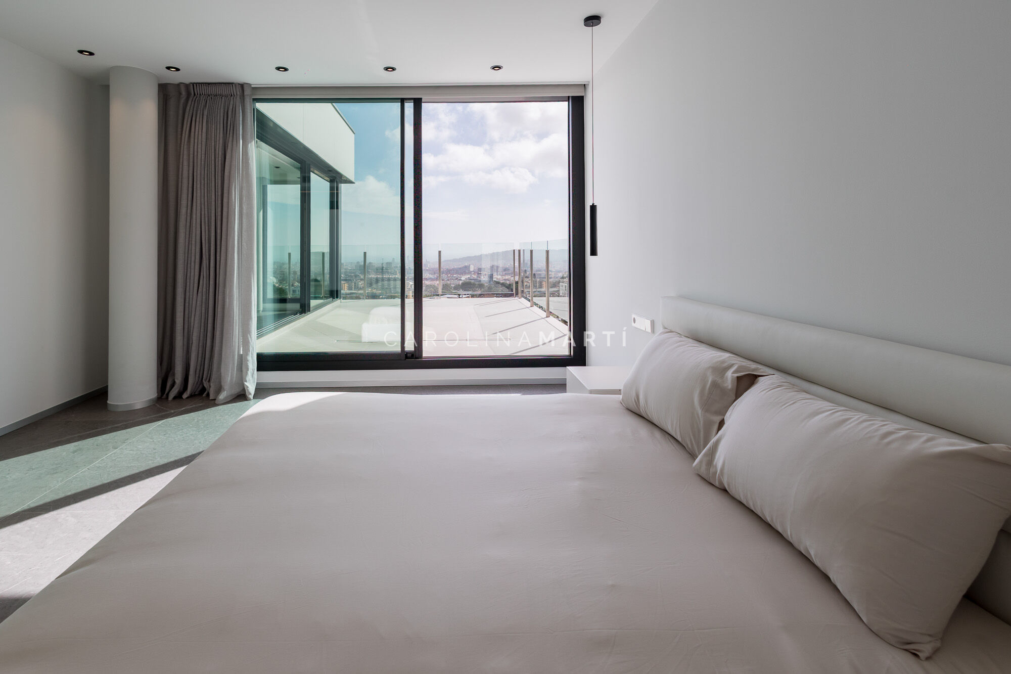 Brand new house for sale with panoramic views in Barcelona