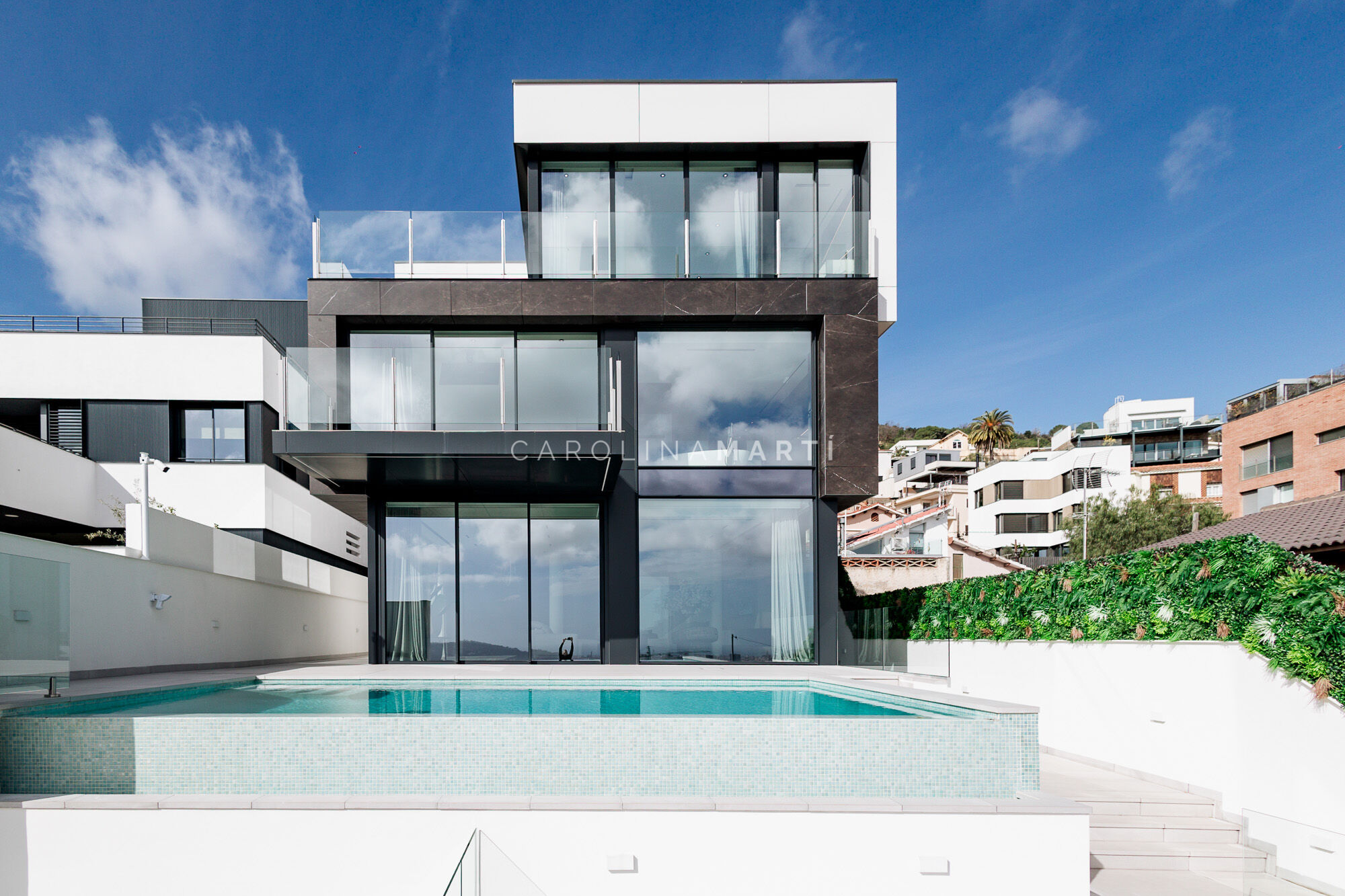 Brand new house for sale with panoramic views in Barcelona