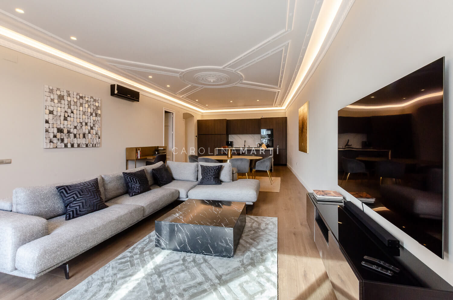 Venta pis amb vistes al mar a Passeig de Colom