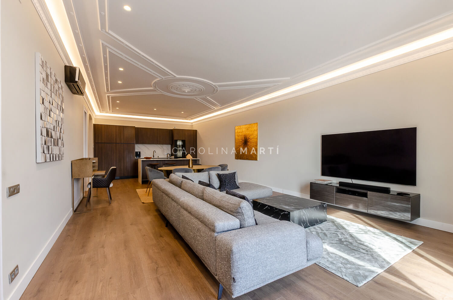 Venta pis amb vistes al mar a Passeig de Colom