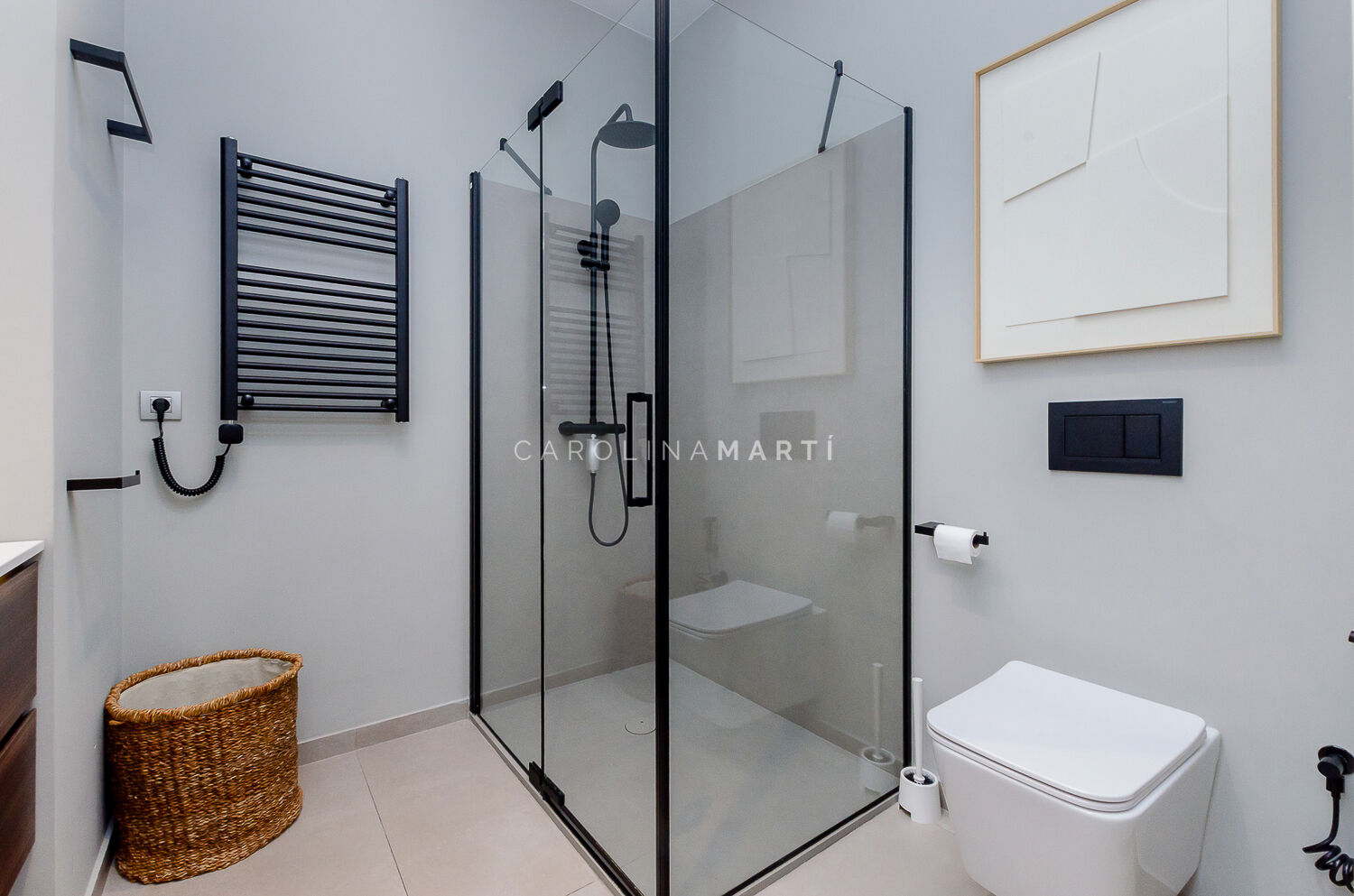 Venta pis amb vistes al mar a Passeig de Colom