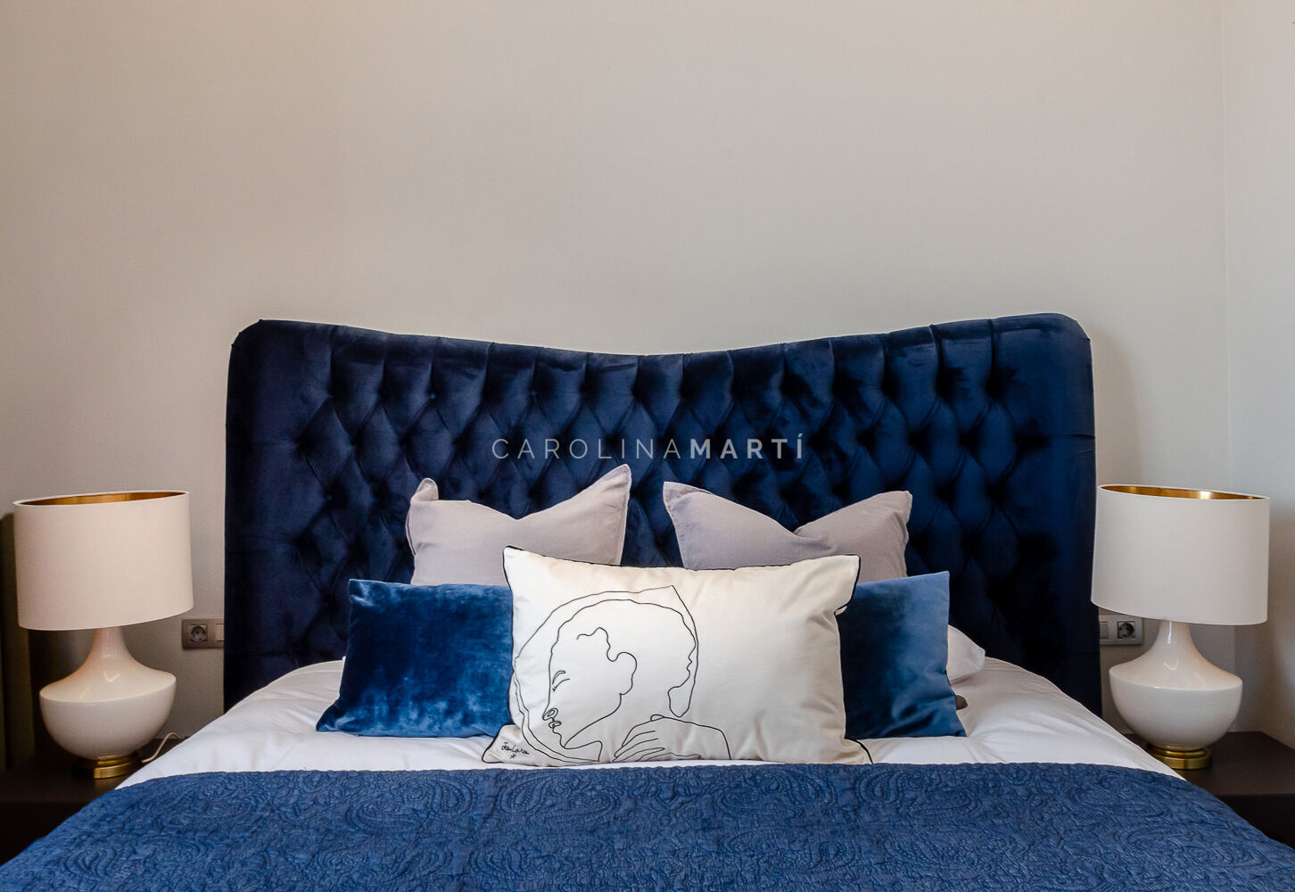 Venta pis amb vistes al mar a Passeig de Colom