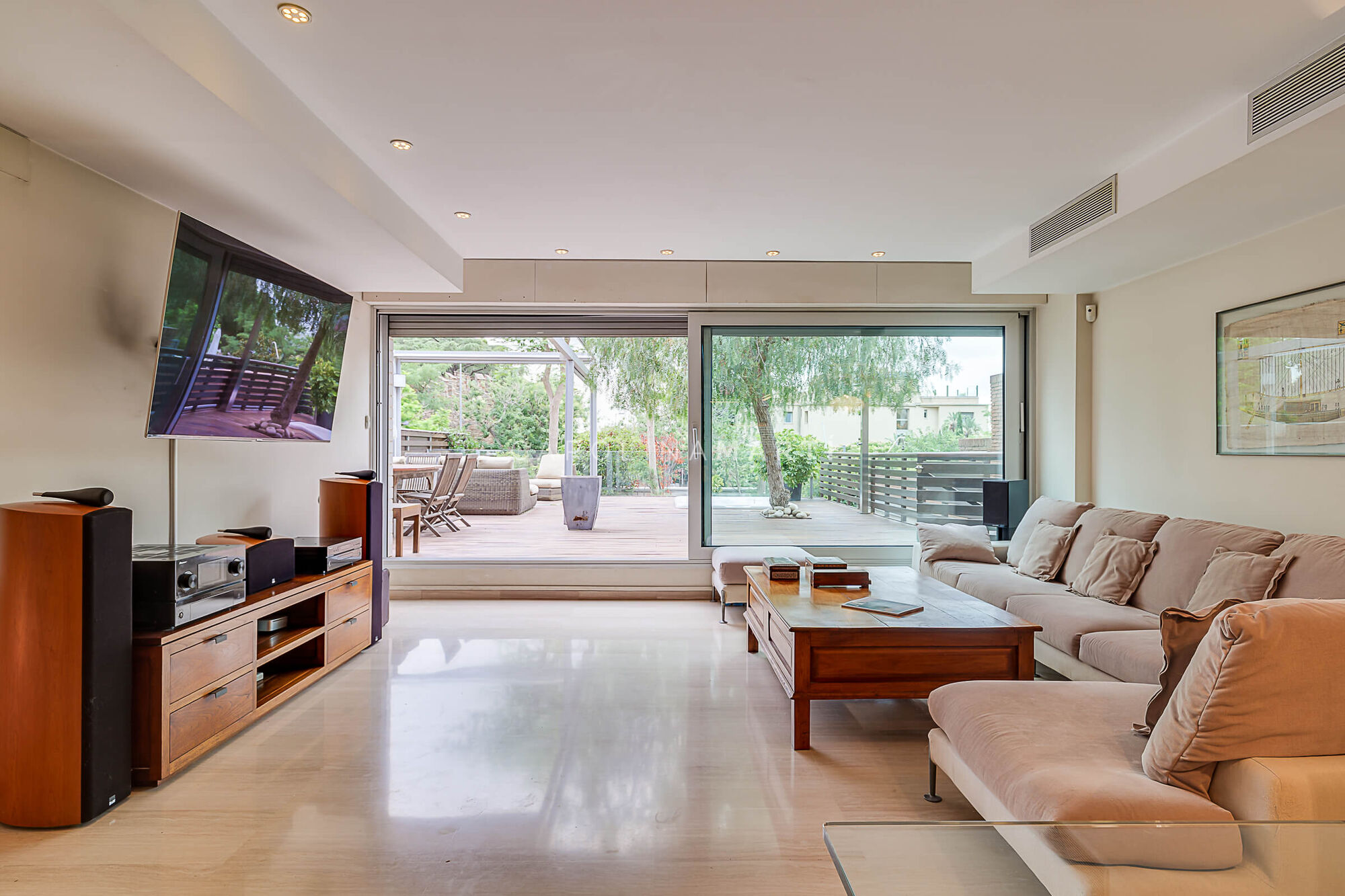 Maison haut de gamme à vendre avec jardin et garage à La Bonanova