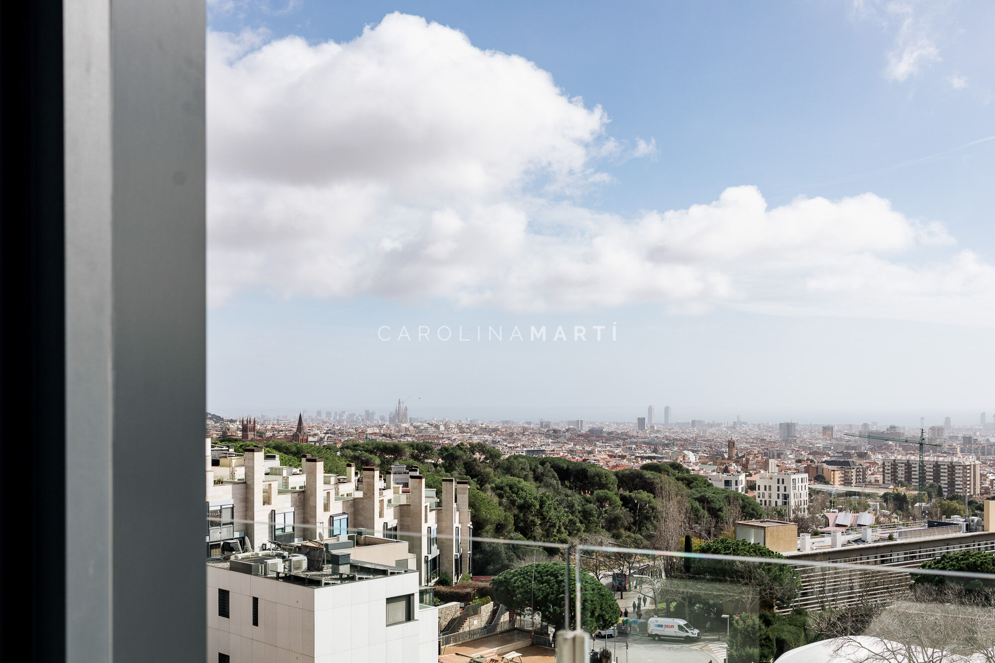 New-build house for rent with panoramic views in Barcelona