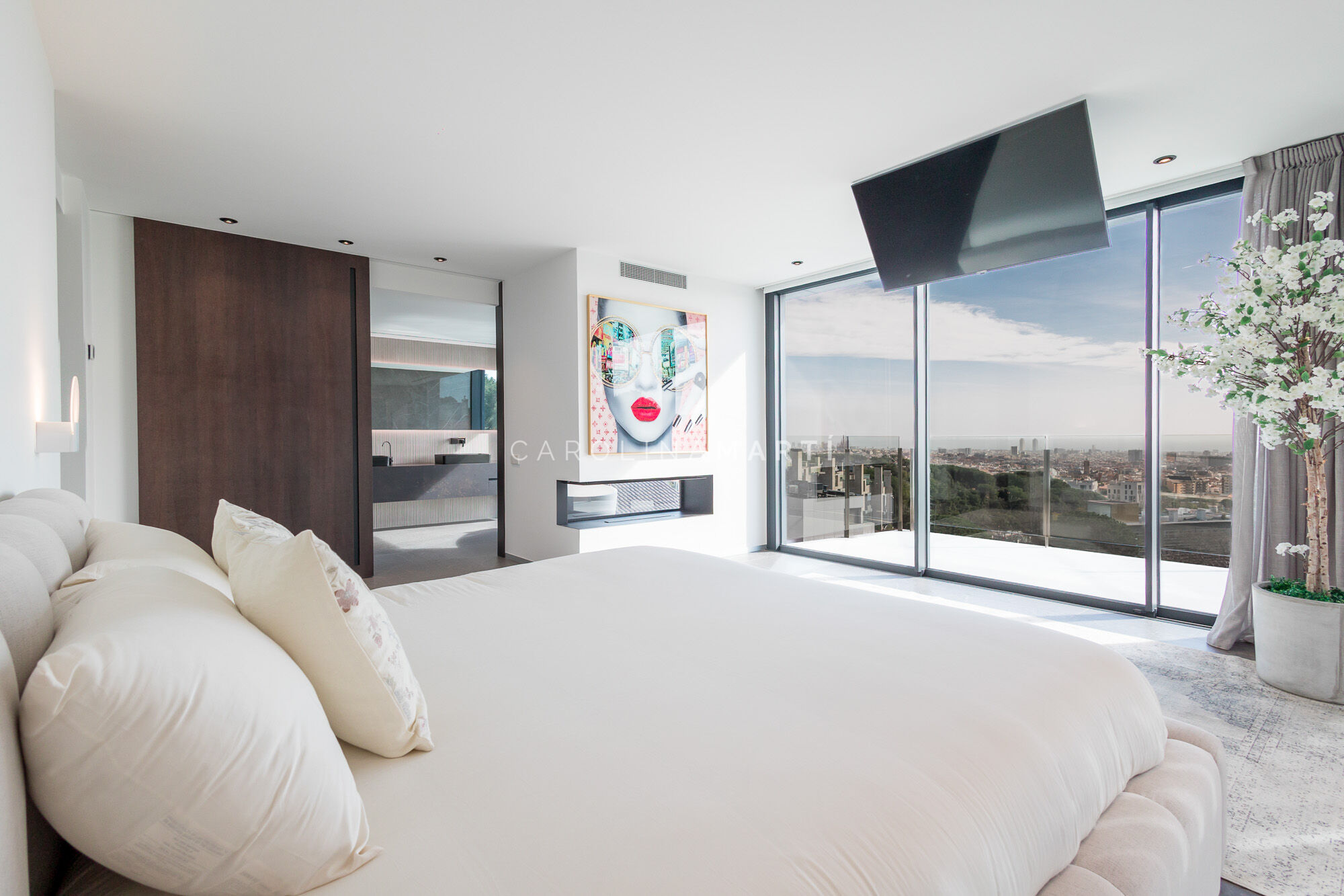 New-build house for rent with panoramic views in Barcelona