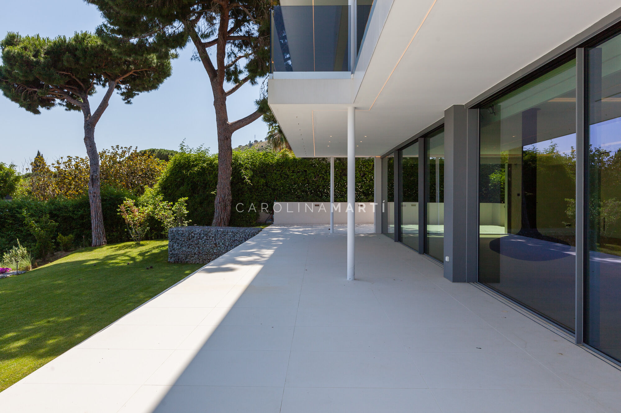 Villa de obra nueva en Pedralbes: arquitectura, privacidad y lujo mediterráneo.