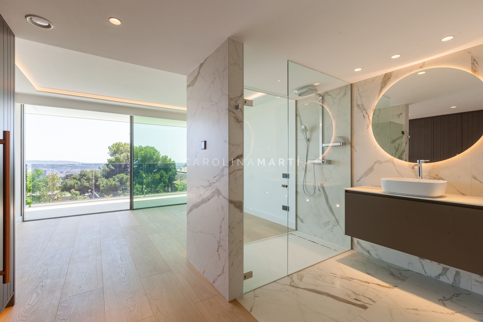 Villa de obra nueva en Pedralbes: arquitectura, privacidad y lujo mediterráneo.