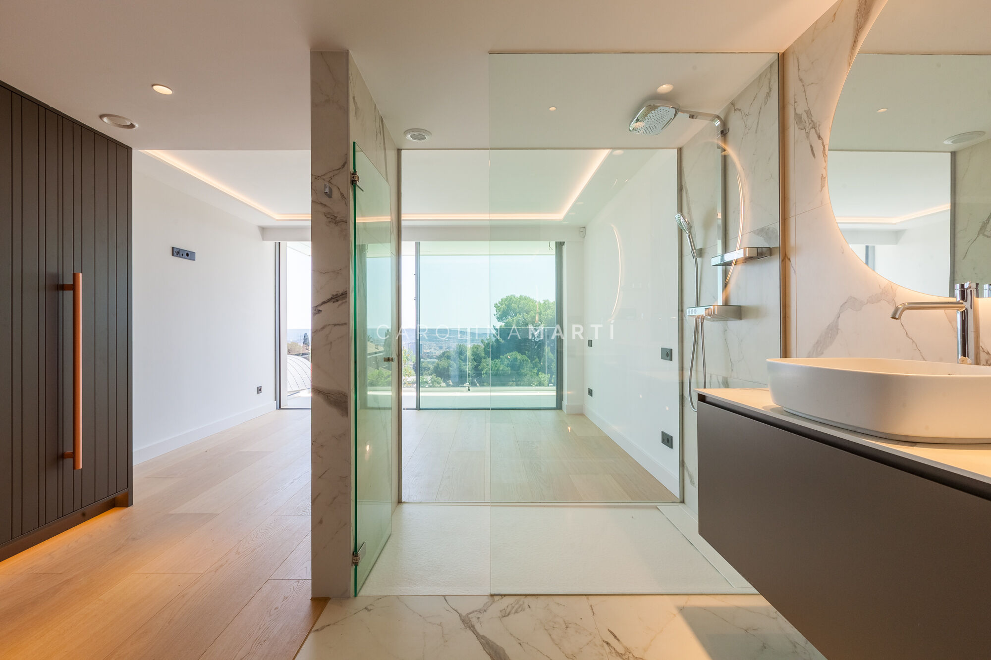 Villa de obra nueva en Pedralbes: arquitectura, privacidad y lujo mediterráneo.