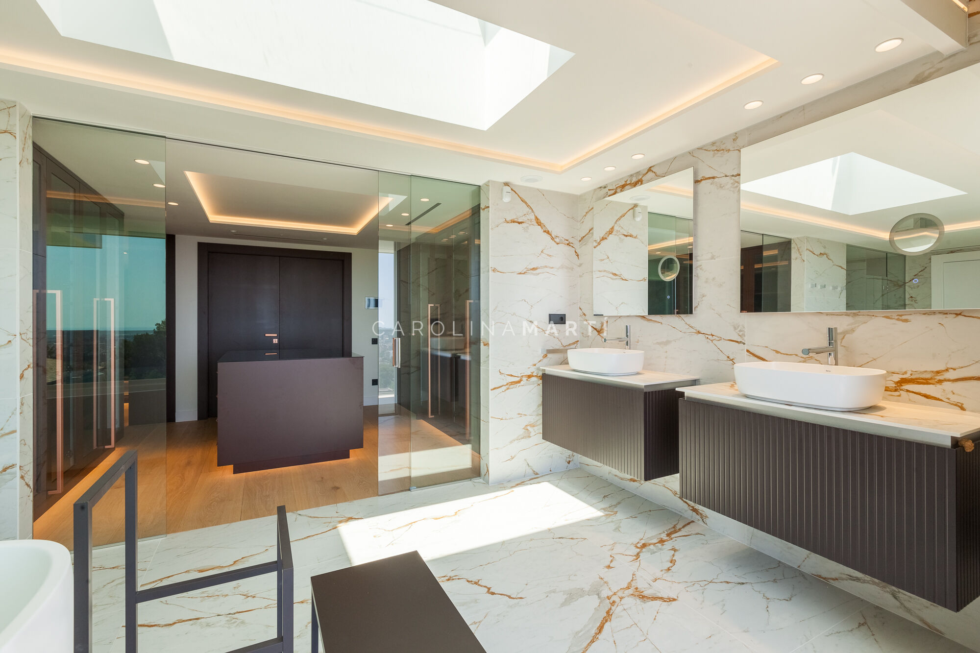 Villa de obra nueva en Pedralbes: arquitectura, privacidad y lujo mediterráneo.