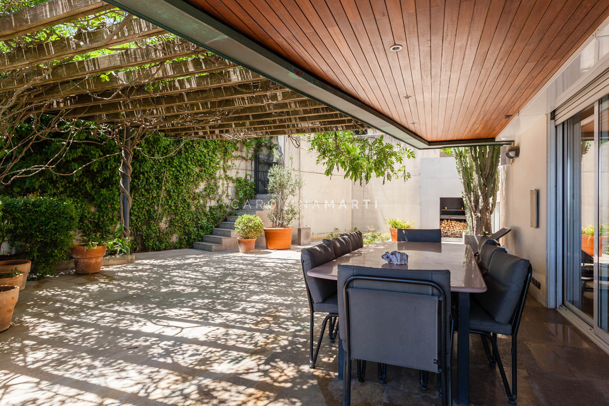Casa independent en venda al carrer Pere Berruguete