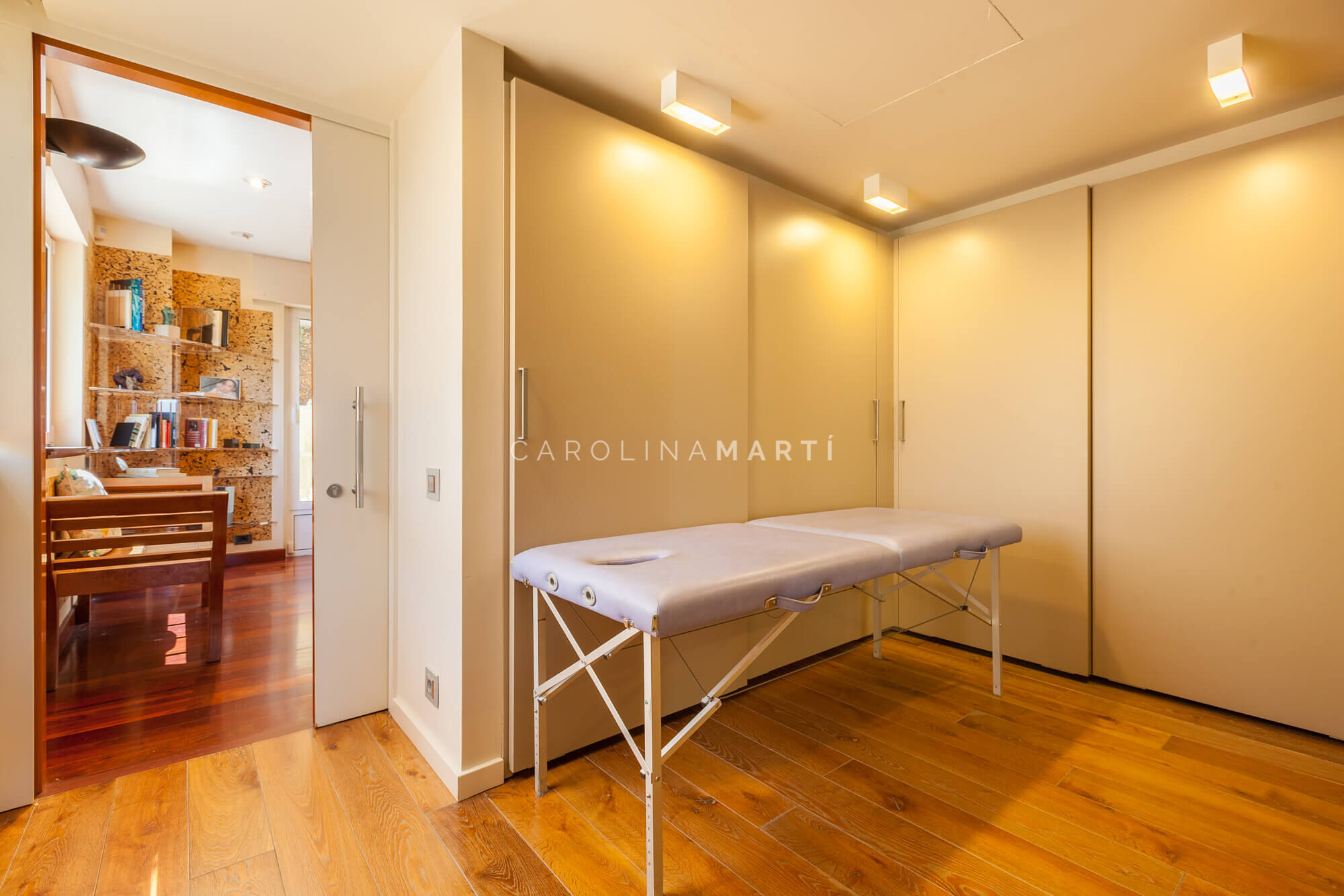 Casa independent en venda al carrer Pere Berruguete
