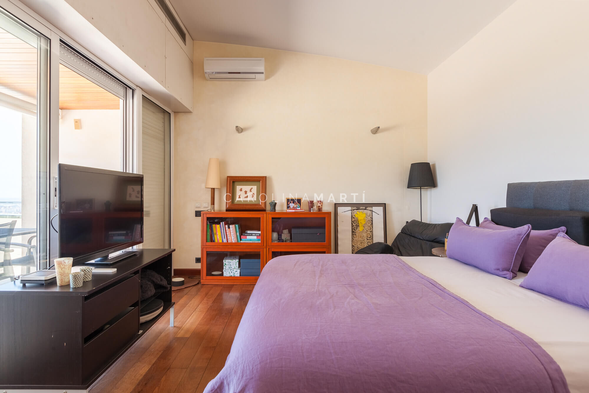 Casa independent en venda al carrer Pere Berruguete