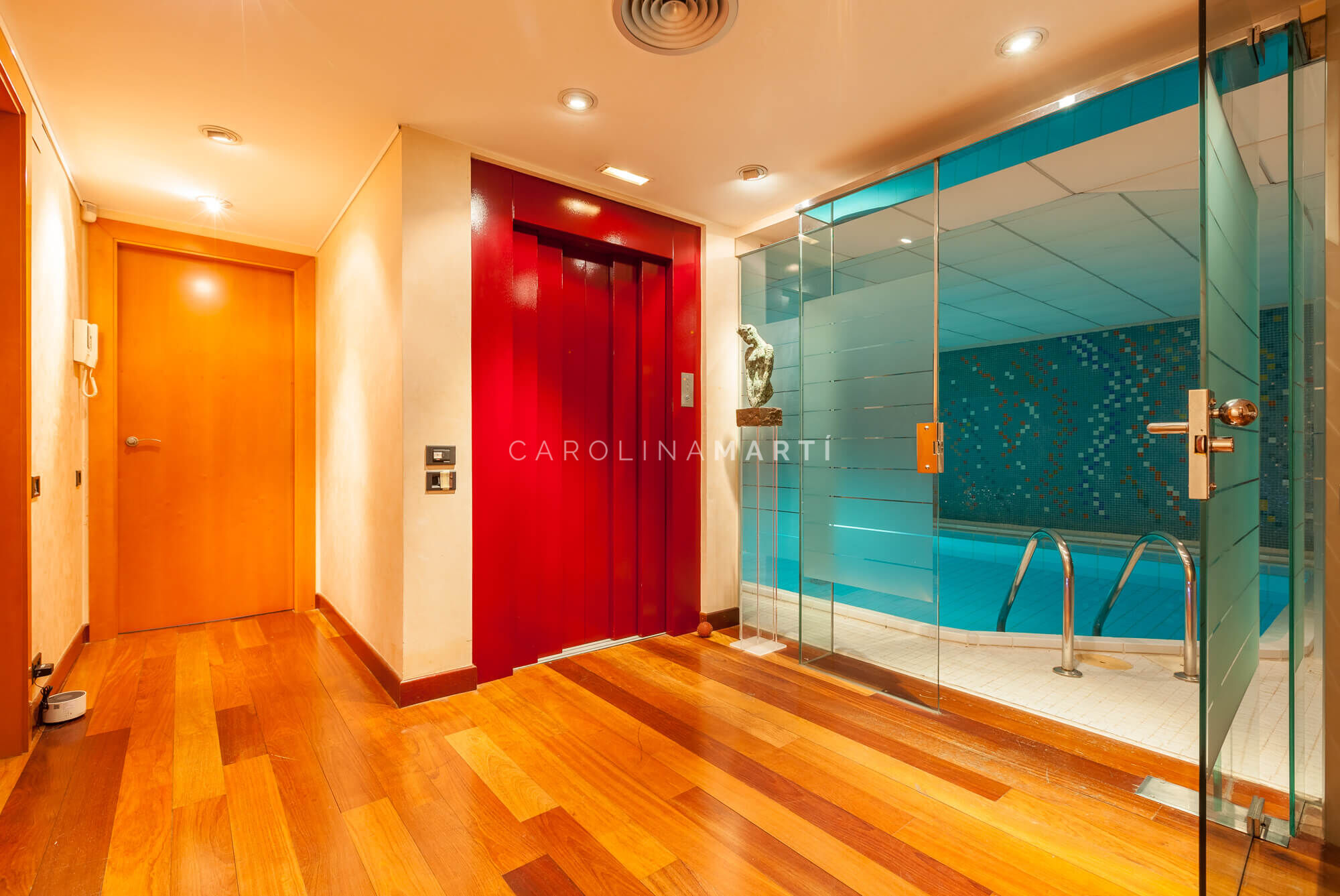 Casa independent en venda al carrer Pere Berruguete