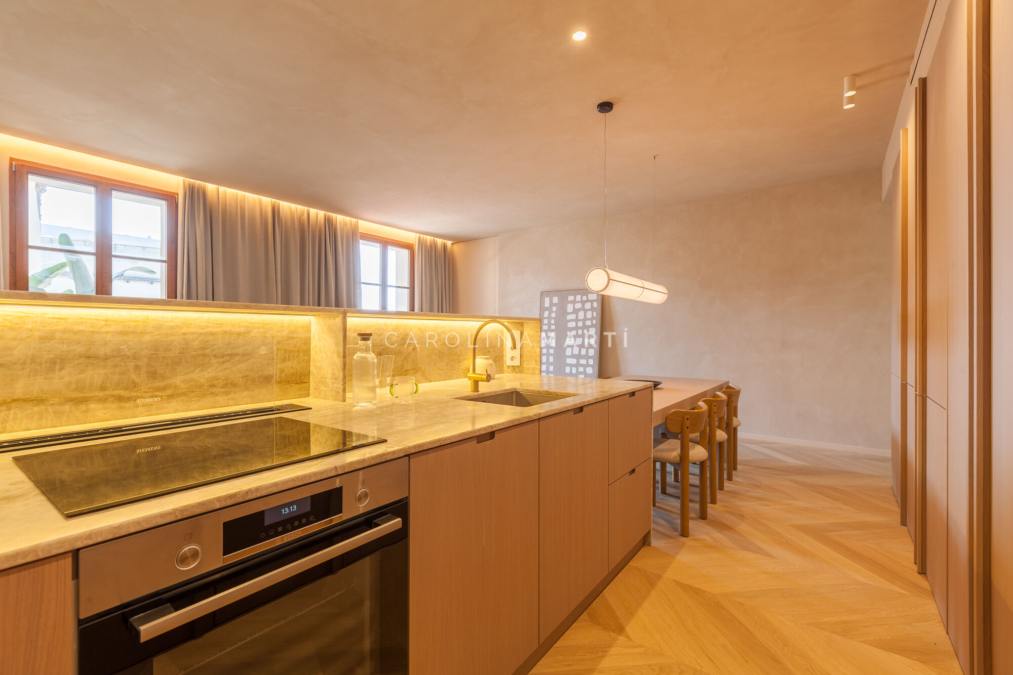 Ático en venta de tres habitaciones junto a la Ciutadella