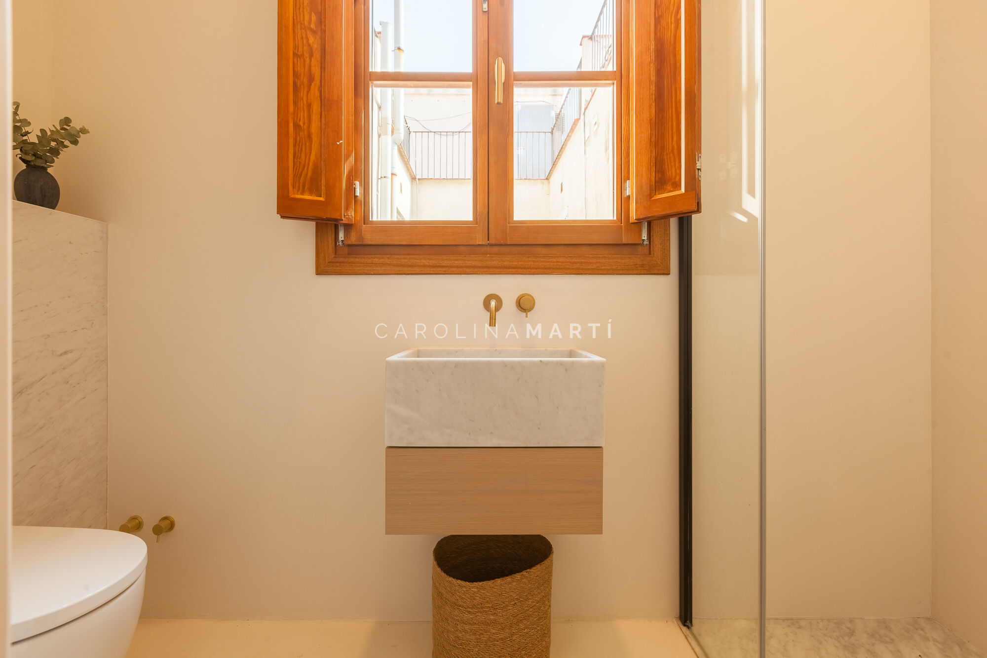 Ático en venta de tres habitaciones junto a la Ciutadella