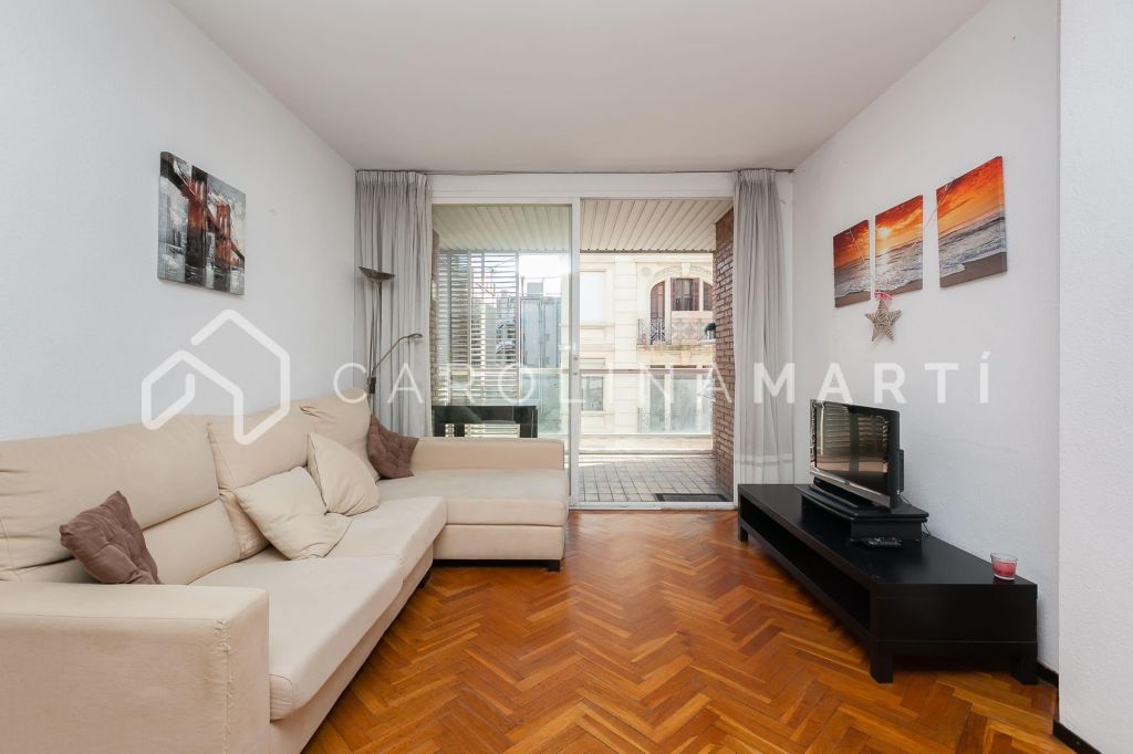 Flat with concierge and terrace for sale in Galvany, Barcelona