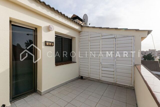 Casa con terraza en alquiler en Sant Just Desvern, Barcelona