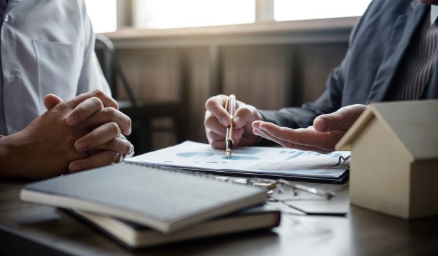 en/real-estate-and-legal-advicement