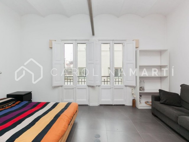 Piso con balcón en venta en Vila de Gràcia, Barcelona